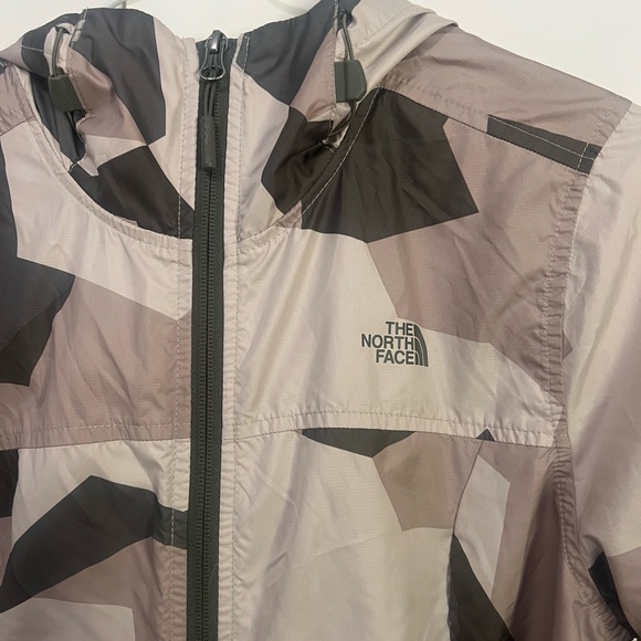 North face light shell - Picture 2 of 3